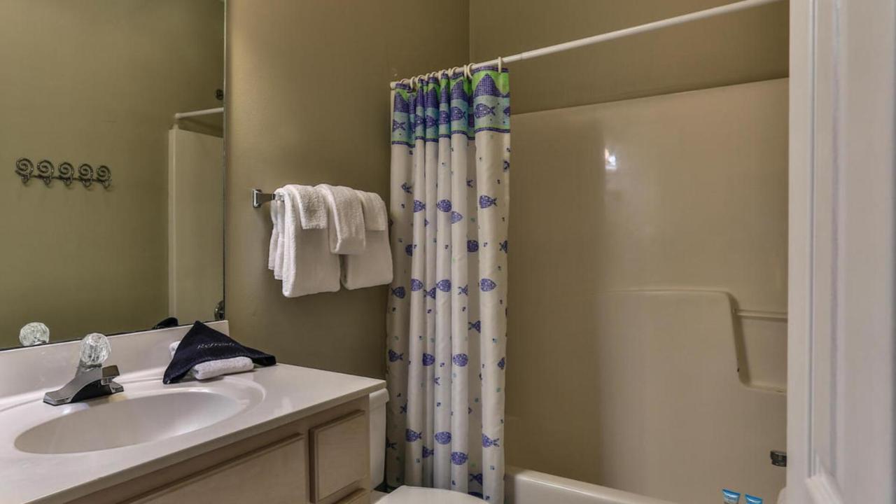 Biglows Bungalow - About A Quarter Mile To Private Neighborhood Beach Access, Pet Friendly, Community Pool Destin Dış mekan fotoğraf