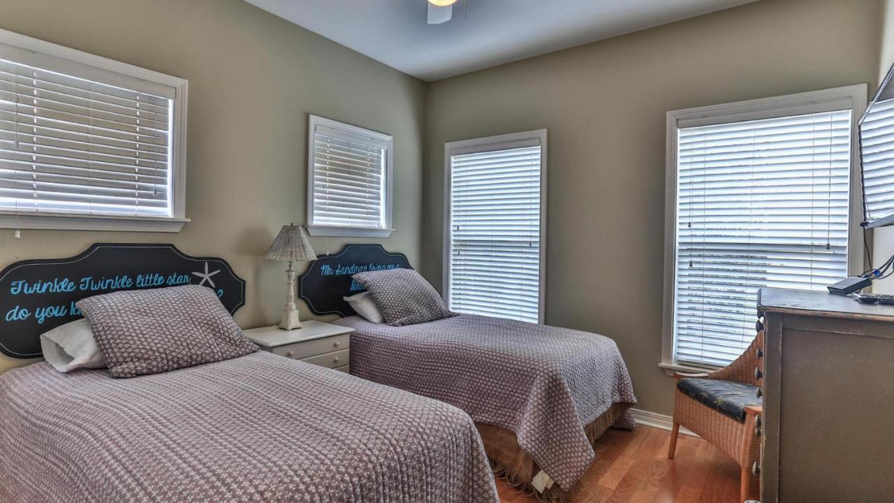 Biglows Bungalow - About A Quarter Mile To Private Neighborhood Beach Access, Pet Friendly, Community Pool Destin Dış mekan fotoğraf